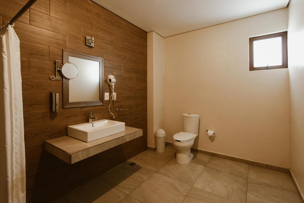 Hotel Guiva Aeropuerto Oaxaca Extérieur photo
