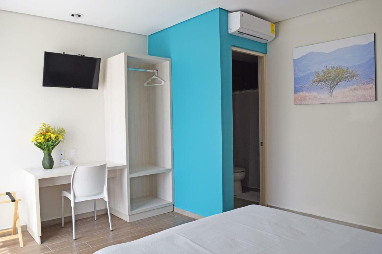 Hotel Guiva Aeropuerto Oaxaca Extérieur photo